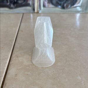 Clear Eyeglass stand